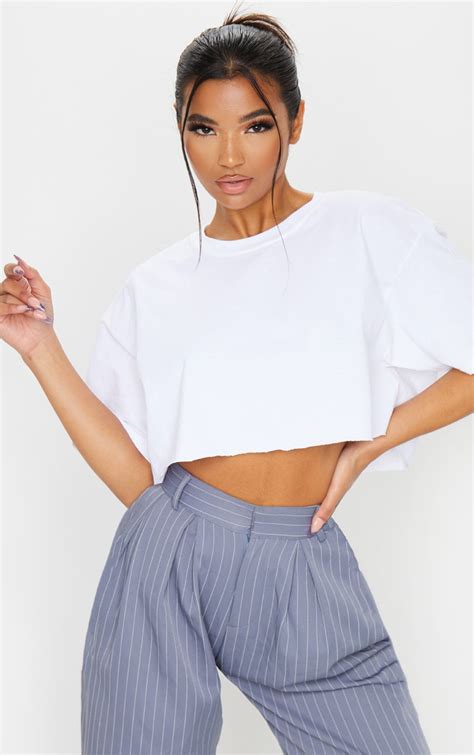 oversized cropped white t shirt